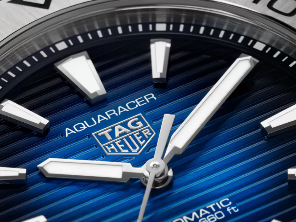 Aquaracer Professional 200 Date*TAG Heuer Sale