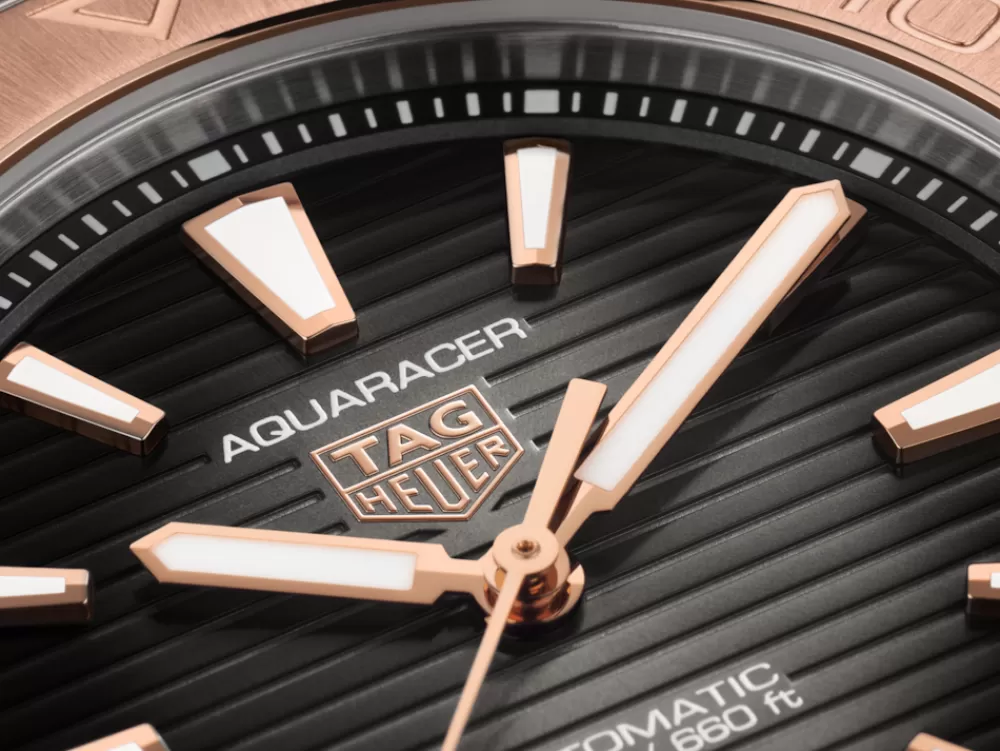 Aquaracer Professional 200 Date*TAG Heuer New