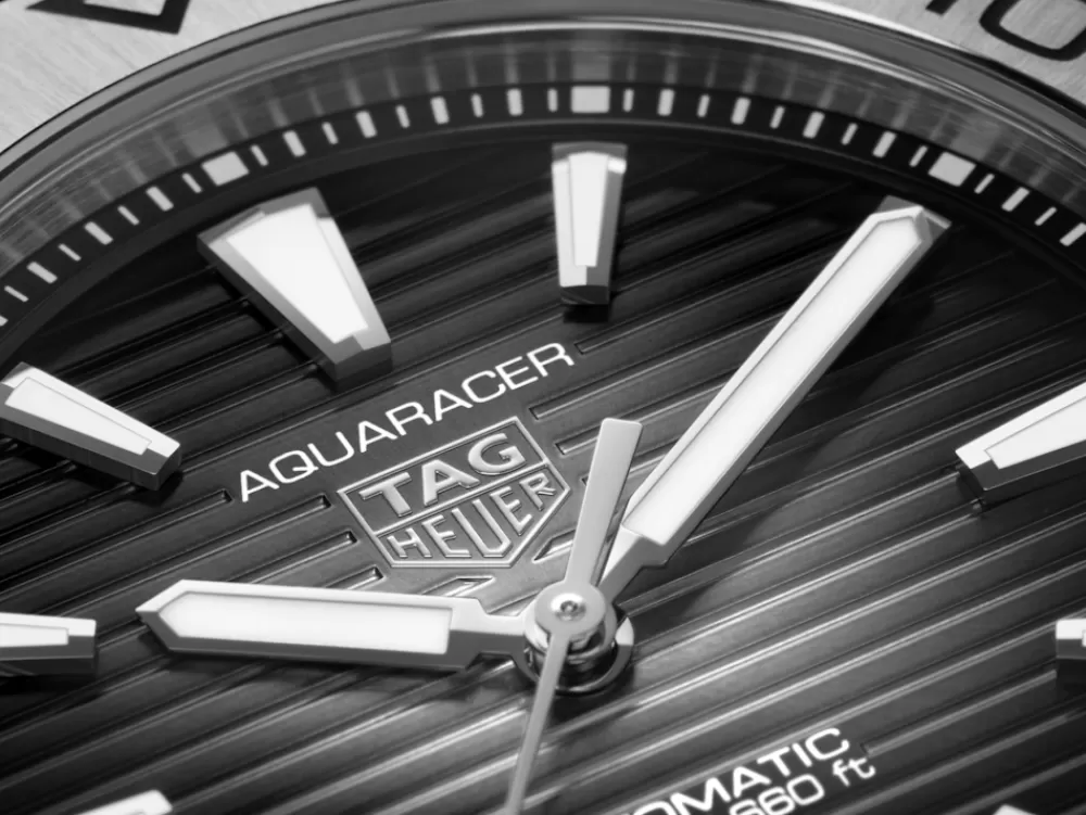Aquaracer Professional 200 Date*TAG Heuer Best