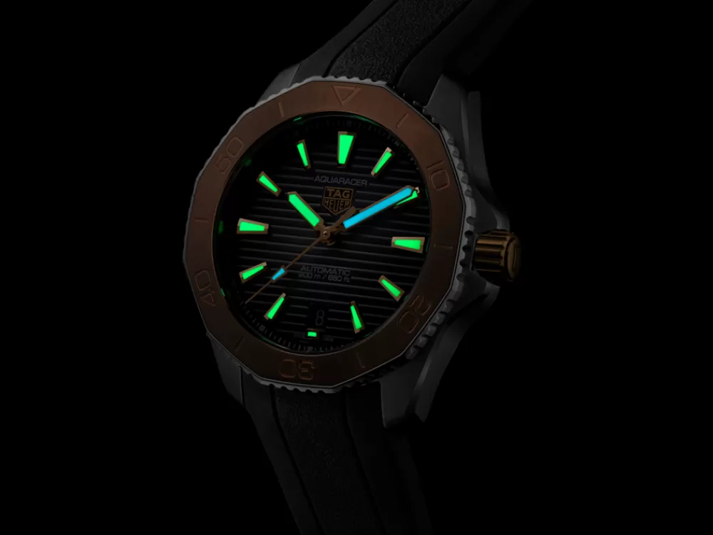 Aquaracer Professional 200 Date*TAG Heuer New