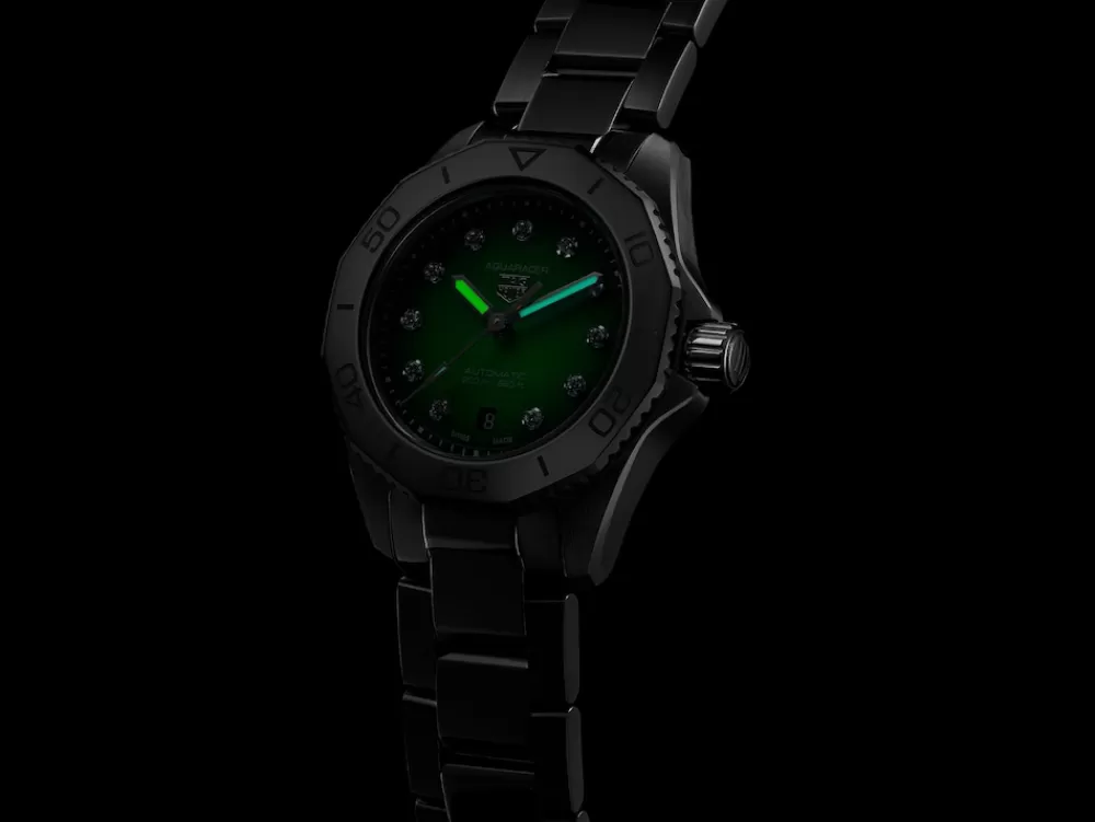 Aquaracer Professional 200 Date*TAG Heuer Best