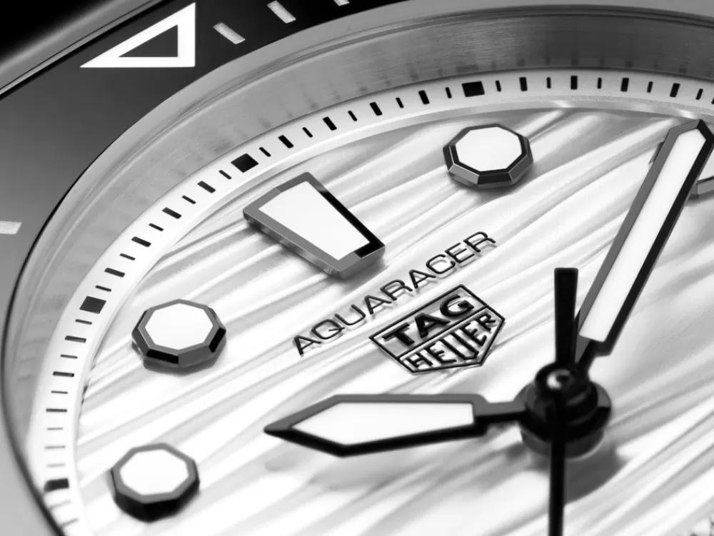Aquaracer Professional 300 Date*TAG Heuer Best