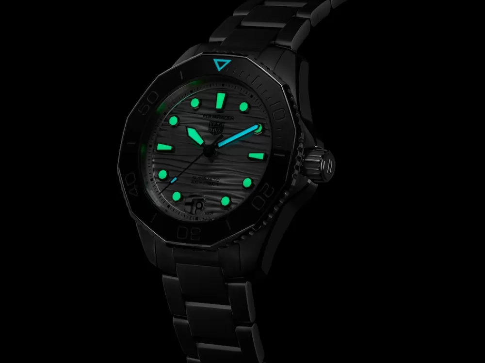 Aquaracer Professional 300 Date*TAG Heuer Best