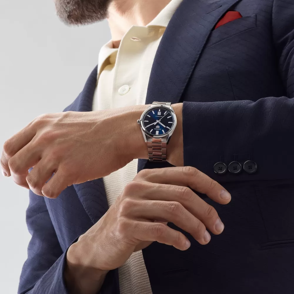 Carrera Date*TAG Heuer Hot