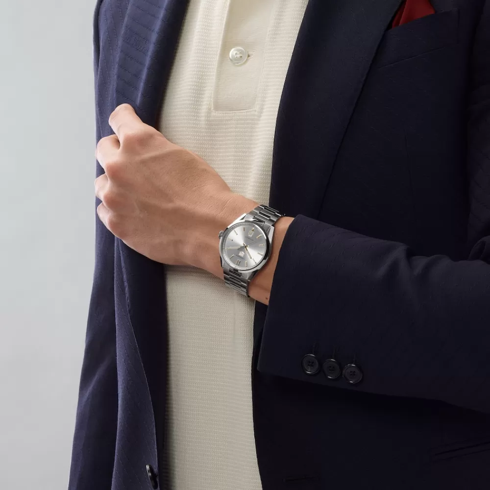 Carrera Date*TAG Heuer Hot