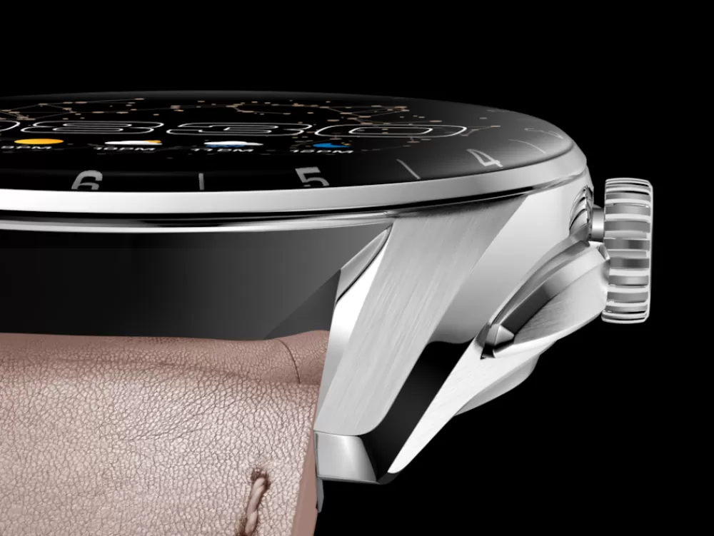 Connected Calibre E4 Edizione in pelle rosa metallizzata*TAG Heuer Best Sale