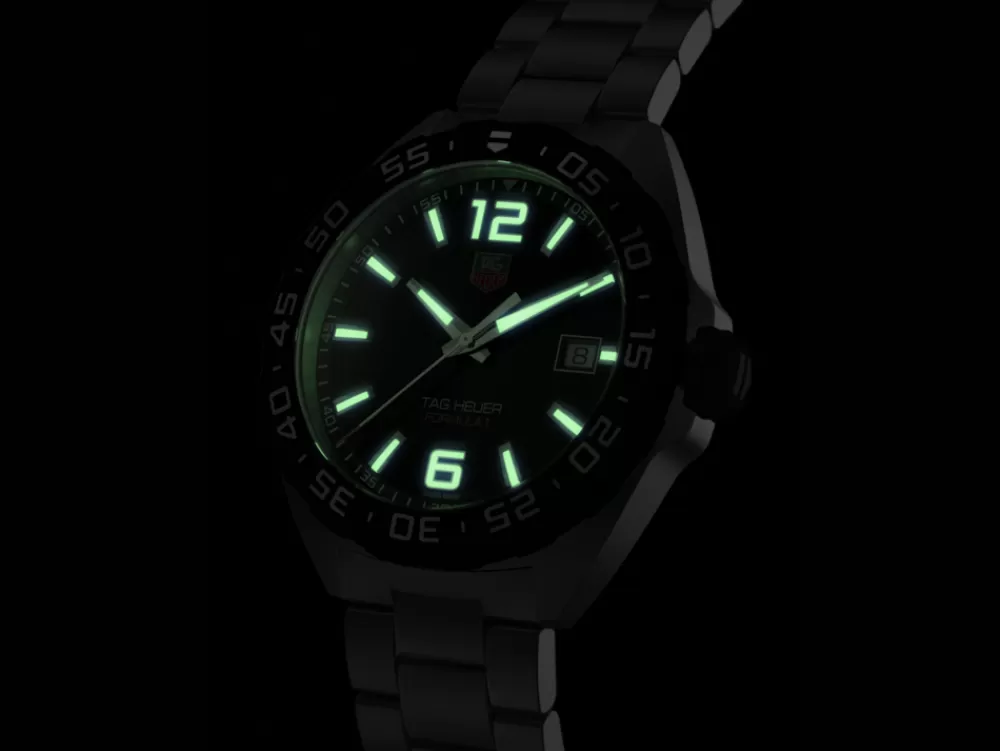 Formula 1 Date*TAG Heuer Store